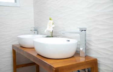 ABIDJAN COCODY : Appartement 4 pièces avec piscine à vendre