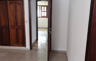 ABIDJAN COCODY : Belle villa à louer à la Riviera 3