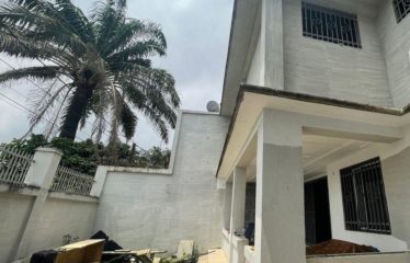 ABIDJAN COCODY : Villa duplex à vendre – Riviera 3