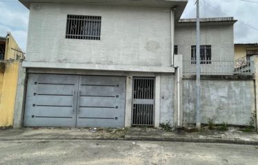 ABIDJAN COCODY : Villa duplex à vendre – Riviera 3