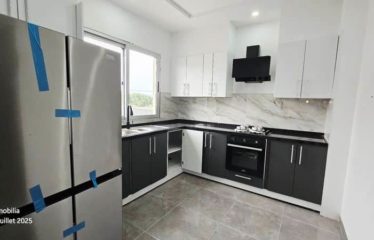 ABIDJAN BINGERVILLE : Villa duplex 6 pièces à vendre