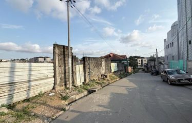ABIDJAN COCODY : Vente terrain 2200 m2 – 2 PLATEAUX VERSANT