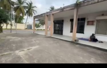 ABIDJAN COCODY : Vente complexe commercial aux II Plateaux Vallon