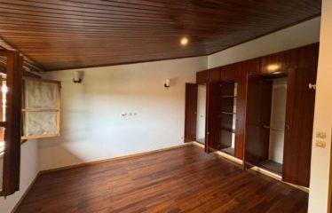 ABIDJAN COCODY : Villa duplex avec piscine à louer