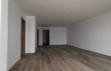 ABIDJAN PLATEAU : Appartement 3 pièces de standing à vendre