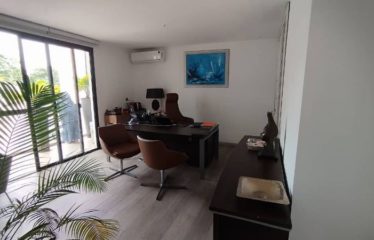 ABIDJAN PLATEAU : Appartement 5 pièces à vendre