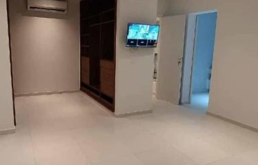 ABIDJAN COCODY : Villa duplex 5 pièces avec piscine à louer