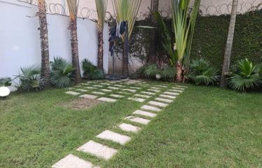 ABIDJAN MARCORY : Villa 4 pièces avec jardin à louer
