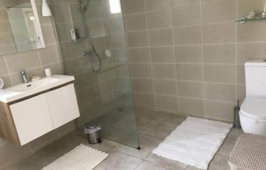 ABIDJAN MARCORY : Villa 4 pièces avec jardin à louer