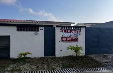 GRAND-BASSAM : Villa basse de 3 pièces en location