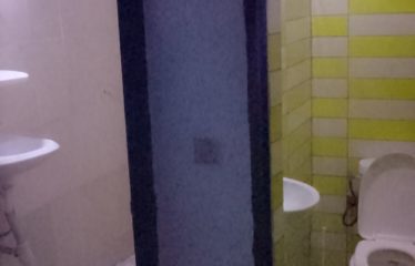 ABIDJAN ANGRÉ : Appartement à louer 3 pièces pour bureau