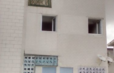 ABIDJAN ANGRÉ : Appartement à louer 3 pièces pour bureau