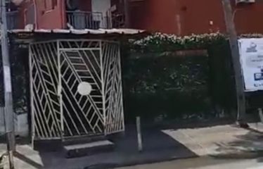 ABIDJAN COCODY : Immeuble R+1 sur angle à vendre