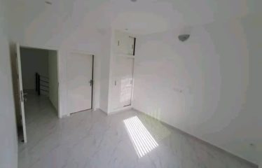 ABIDJAN BINGERVILLE  : Maison Duplex en vente