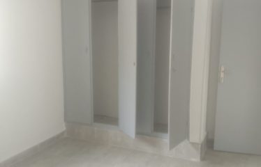 ABIDJAN ABOBO : Maison Duplex de 4 pièces à louer – Cité Concorde 2