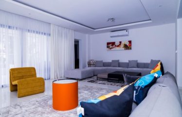 ABIDJAN MARCORY : Appartement 4 pièces meublé de standing à louer