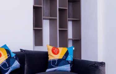 ABIDJAN MARCORY : Appartement 4 pièces meublé de standing à louer