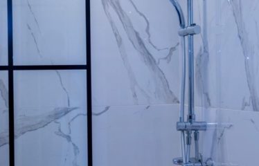 ABIDJAN MARCORY : Appartement 4 pièces meublé de standing à louer