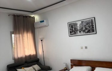 ABIDJAN COCODY : Studio meublé à louer – Riviera M’badon