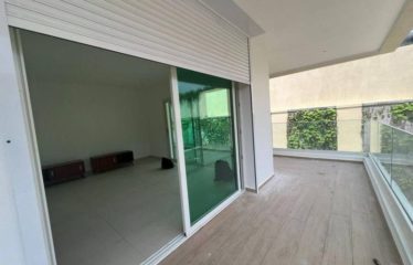 ABIDJAN COCODY : Location villa 6 pièces avec piscine