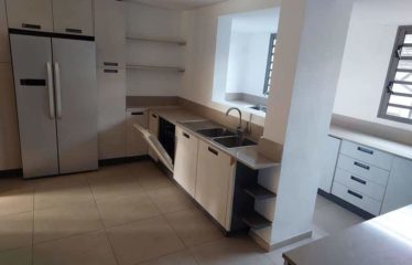 ABIDJAN MARCORY : Appartement 4 pièces à louer