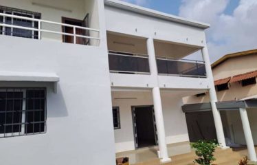 ABIDJAN COCODY : Location villa duplex 6 pièces