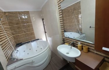 ABIDJAN COCODY : Appartement 5 pièces à louer