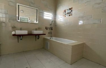 ABIDJAN COCODY : Villa duplex T7 à louer