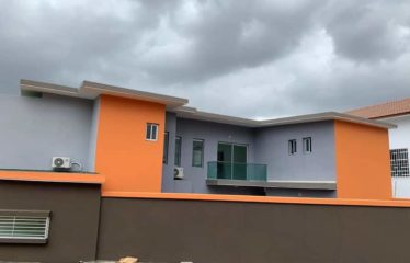 ABIDJAN COCODY : Villa duplex à louer – Riviera Palmeraie Cité Arc-en-Ciel