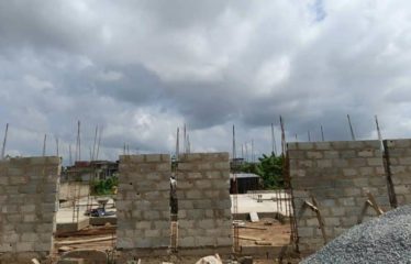 ABIDJAN BINGERVILLE : Maison duplex moderne en construction à vendre – Anan