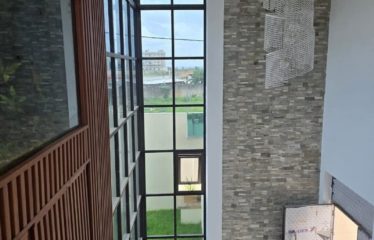 ABIDJAN ANGRÉ : Vente magnifique villa duplex – Architecture moderne