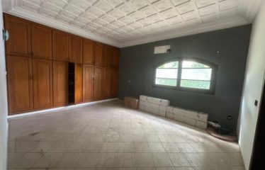 ABIDJAN COCODY : Villa duplex 10 pièces à louer