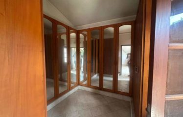 ABIDJAN COCODY : Villa duplex 10 pièces à louer