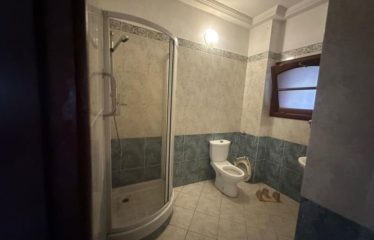 ABIDJAN COCODY : Villa duplex 10 pièces à louer