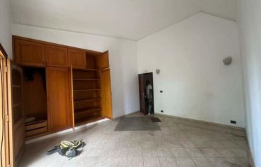 ABIDJAN COCODY : Villa duplex 10 pièces à louer