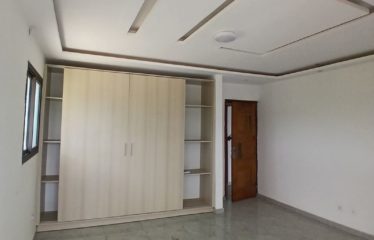 ABIDJAN BINGERVILLE : Vente appartement avec vue sur lagune