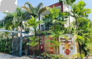 ABIDJAN COCODY : Location Villa moderne 5 pièces avec piscine privée