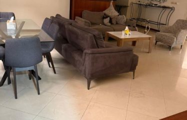 ABIDJAN MARCOY : Vente d’une villa de 5 pièces avec piscine en Zone 4