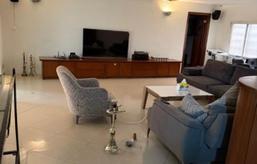 ABIDJAN MARCOY : Vente d’une villa de 5 pièces avec piscine en Zone 4