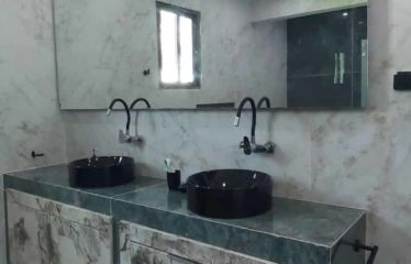 ASSINIE : Maison à louer 6 chambres