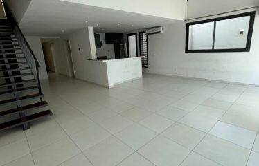 ABIDJAN COCODY : Location villa duplex – Riviera 3