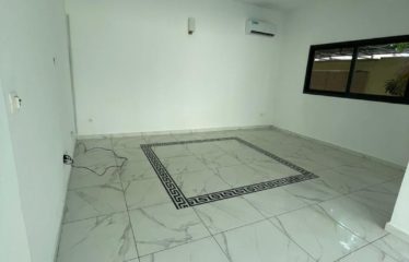 ABIDJAN COCODY : Location villa duplex 6 pièces