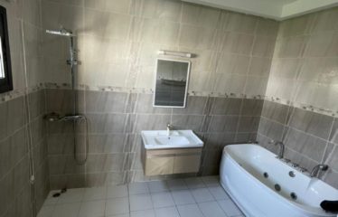 ABIDJAN COCODY : Location villa duplex 6 pièces