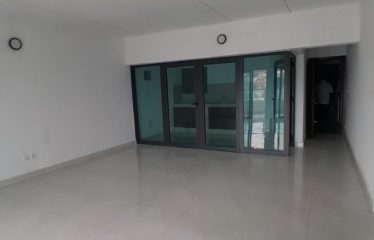 ABIDJAN BINGERVILLE : Vente d’appartement de 3 pièces avec vue lagunaire