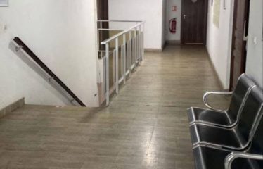 ABIDJAN COCODY :Vente Villa Triplex de 14 pièces – 2 Plateaux Vallon