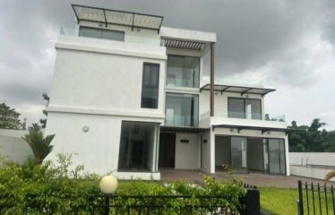 ABIDJAN COCODY : Vente de villa de prestige