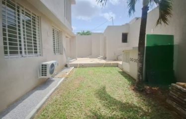 ABIDJAN COCODY: 6-room triplex villa for rent