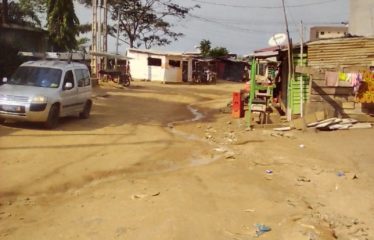 ABIDJAN ANGRÉ: 300m2 plot of land for sale