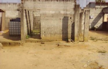 ABIDJAN ANGRÉ: 300m2 plot of land for sale