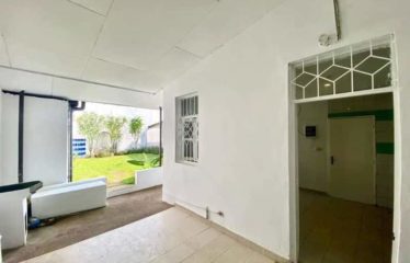 ABIDJAN COCODY : Villa duplex T6 à vendre